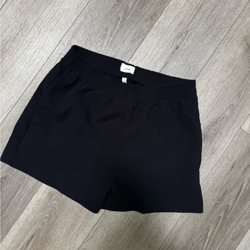 Wilfred High Waist Black Shorts
